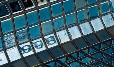Cover image for LAVA. Ezarri recycled glass mosaic tiles. Mosaico de vidrio reciclado.
