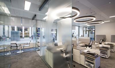 Cover image for Revolution 100 Single Glazed Partition System