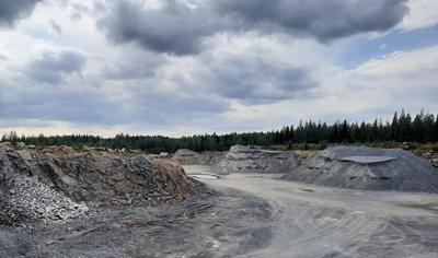 Cover image for Raw rock from Hirvikallio quarry - Lempäälä