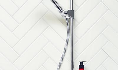 Cover image for Shower set