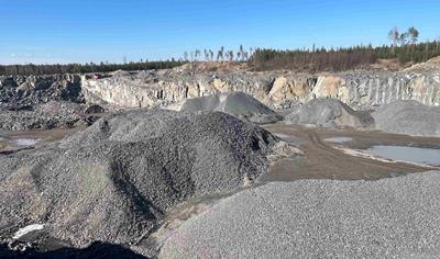 Cover image for Raw rock and sorted rock 200/500 from Umeå quarry - Stöningsberget