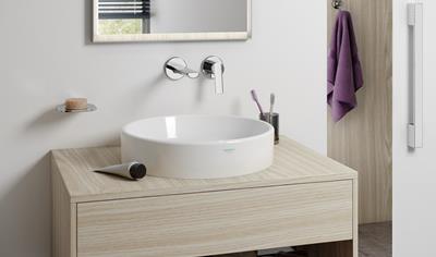 Cover image for Fine Fireclay & Vitreous China Ceramic Sanitaryware